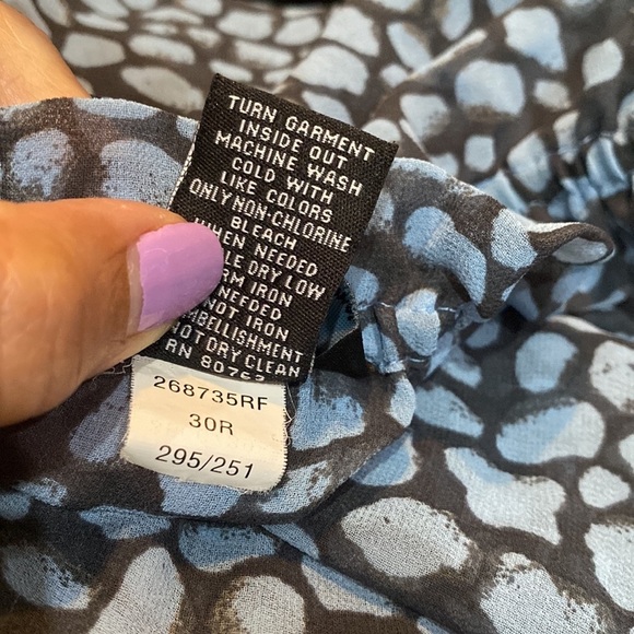 Moda International Womens Sheer Blue/Black Beaded Blouse Sz L V-Neck Puff Sleeve - Picture 9 of 9